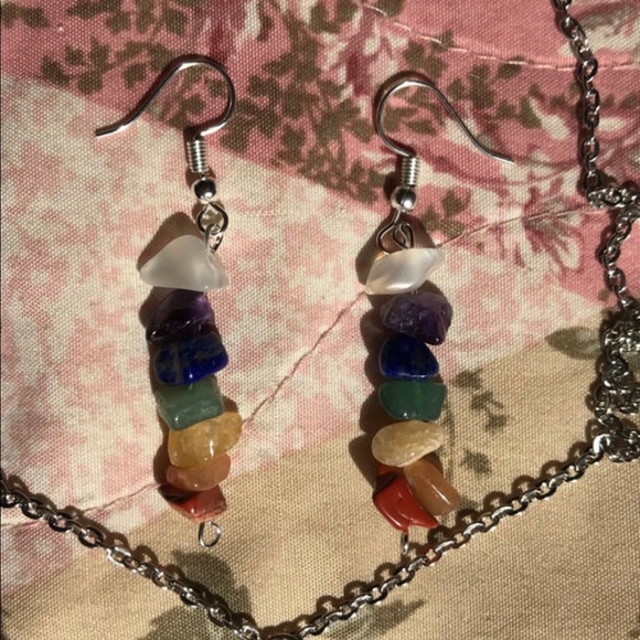 New Chakra Gemstone Jewelry Set - Picture 3 of 6